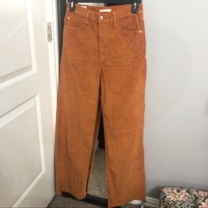LEVI CORDUROY PANTS
